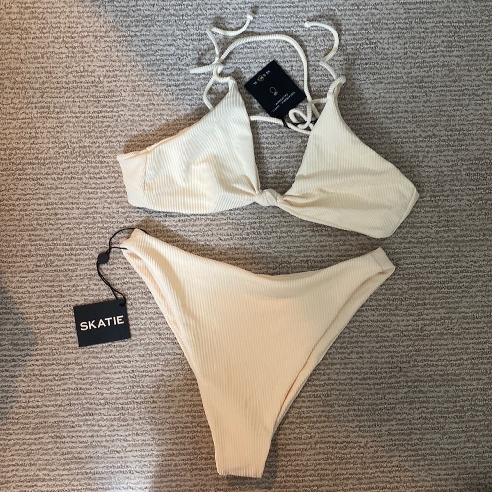 Skatie ivory ribbed bikini- sarah top & Kelly bottoms